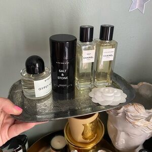 A vintage Primrose Plate EP on Copper 1684 silver plated decorative tray